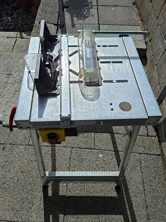 Tables: Multifunktionstisch Table multifonction – D'occasion à Châbles FR par Monar