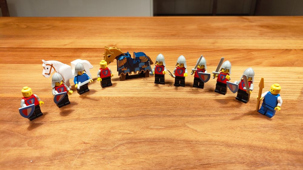 Lego 677 Ritter Figuren und Pferde (Rarität) (Gebraucht) in Erstfeld ...