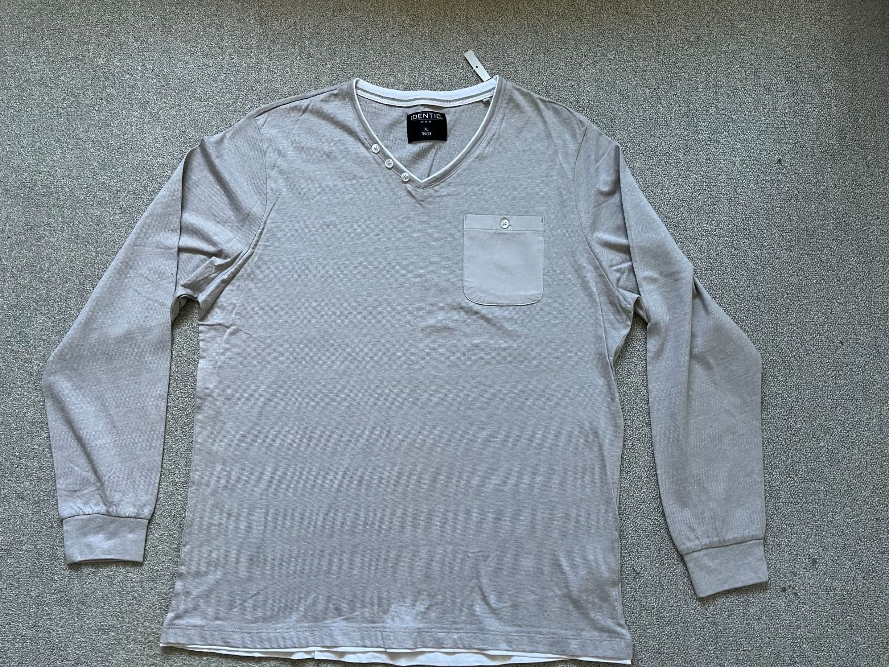 Maglioni & Felpe: Sweatshirt Gr XL. Fabrikneu – Nuovo e nell'imballaggio originale da Rekingen AG venduto da nederland1 2