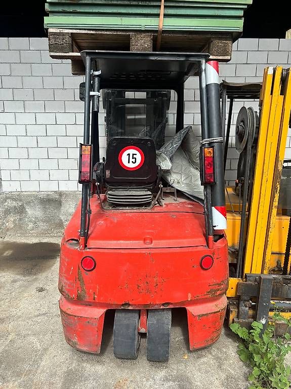 Carrelli elevatori e a forche: stapler linde 2,5T hk  keine batterie triplex – Usato da Wila venduto da ABM_As 2