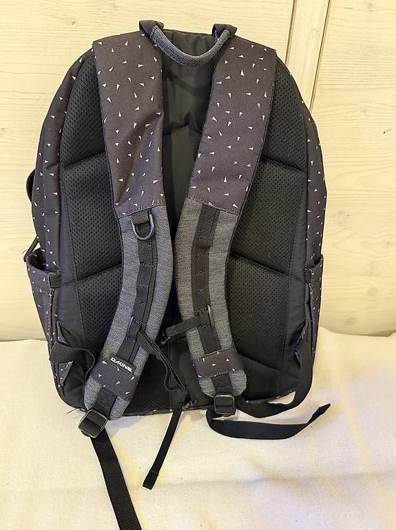 Sacs à dos: Rucksack Dakine – D'occasion à St. Antönien par Schlomiflohmi 3