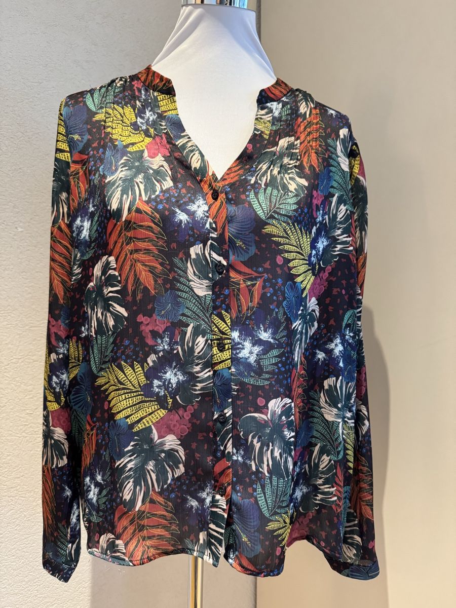 Chemisiers: Women’s blouse size 36 – D'occasion à Münchenstein par ArleneLM