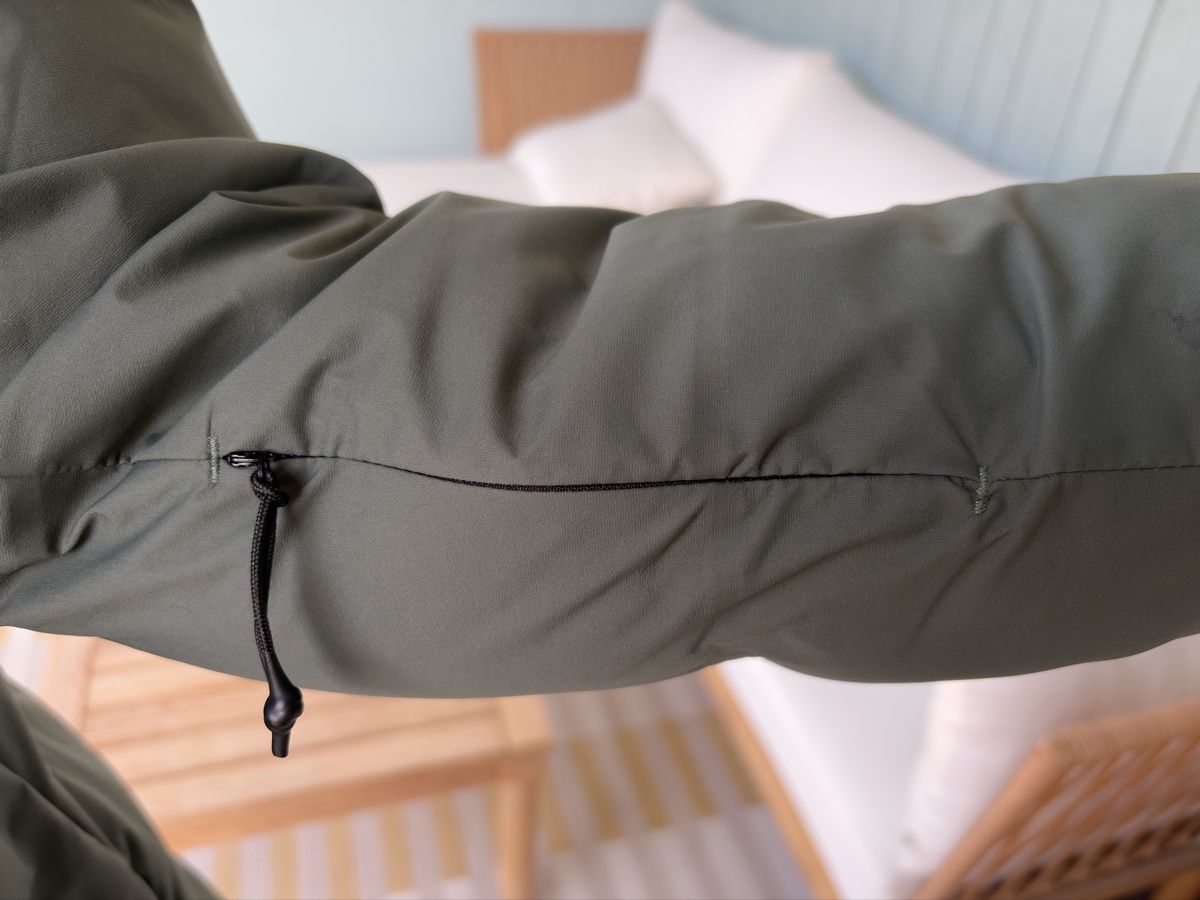Giacche: KHUJIO WINTERJACKE M – Usato da Zürich venduto da astolo 7