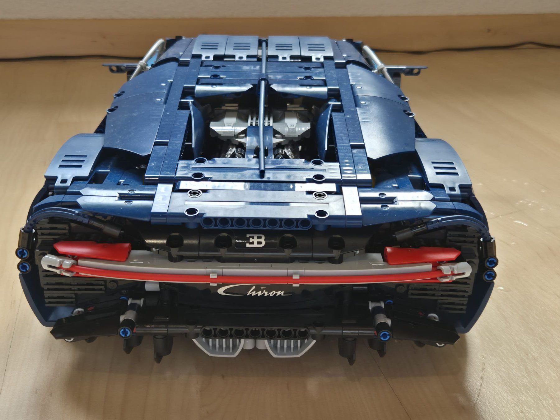 Lego Baukästen: LEGO Technic Bugatti Chiron - Top Zustand – Gebraucht aus Pfungen von Mizutayio 5