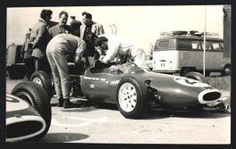 2 Fotografien Auto Cooper Rennwagen Empi