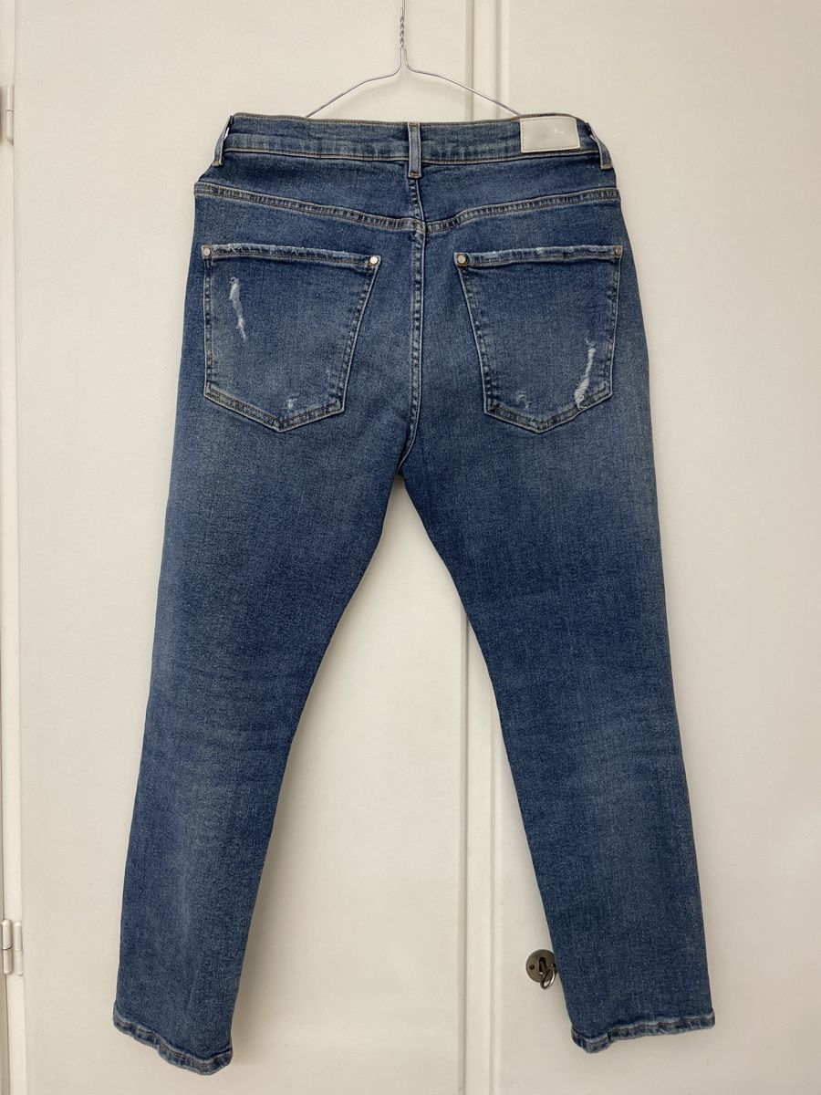 Jeans: Jeans strappati con paillettes – D'occasion à Cagiallo par Misschiacci- 1