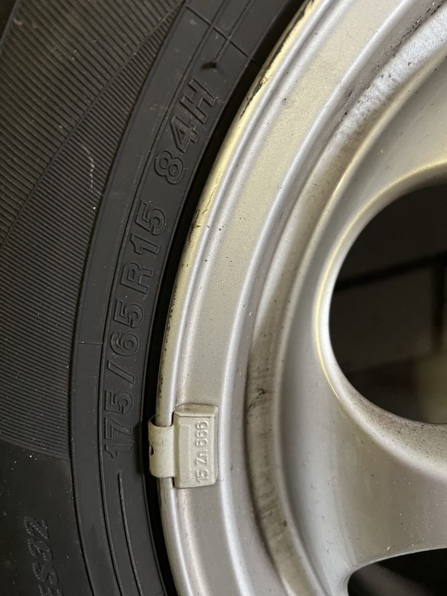 Pneumatici & Ruote complete: Mini Cooper Kompletträder, 175/65 R15 84H – Usato da Jona venduto da ddr34 3