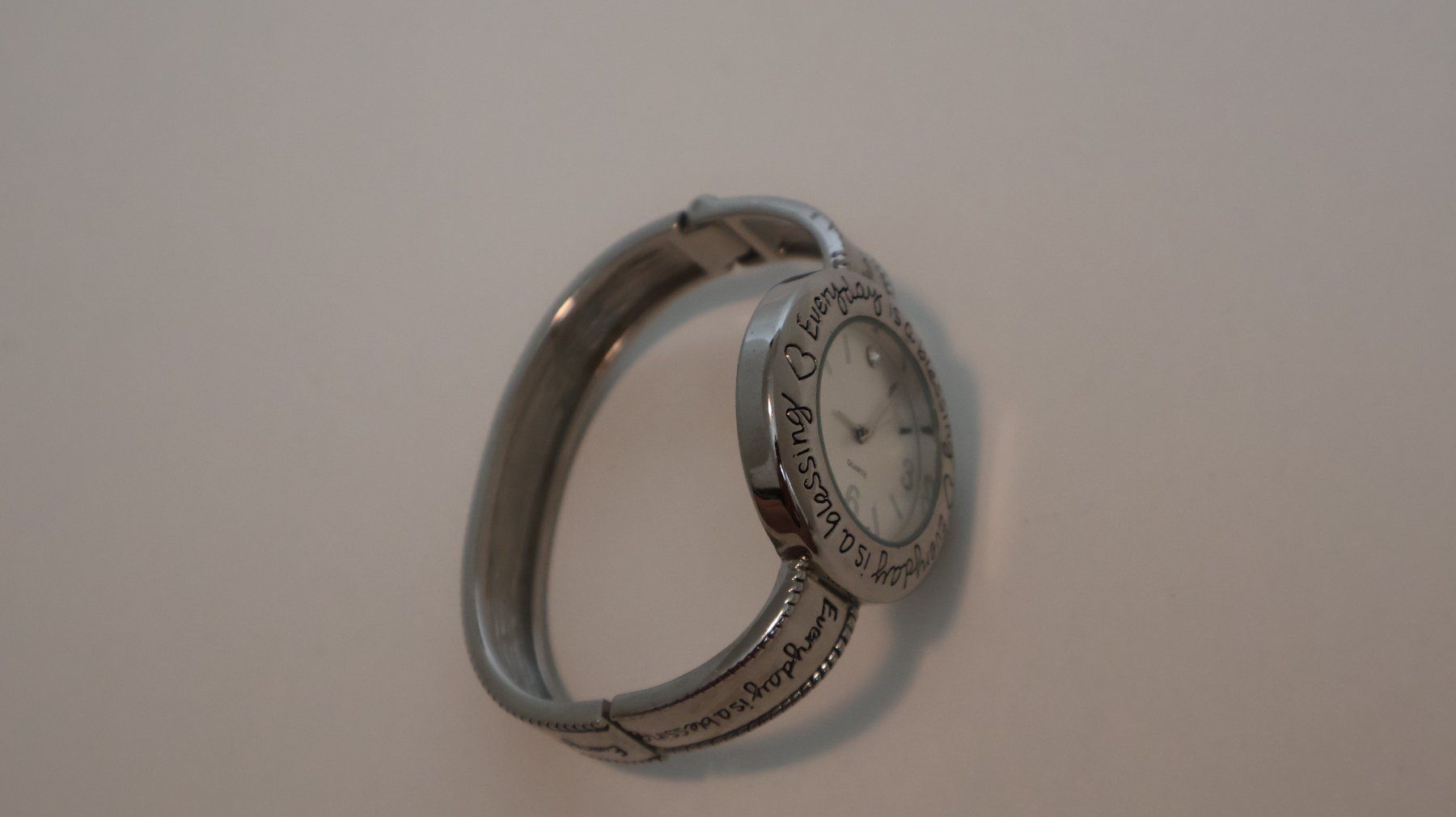 Uhren: Damen Uhr läuft Garantie – Gebraucht aus Willisau von flabastian 4