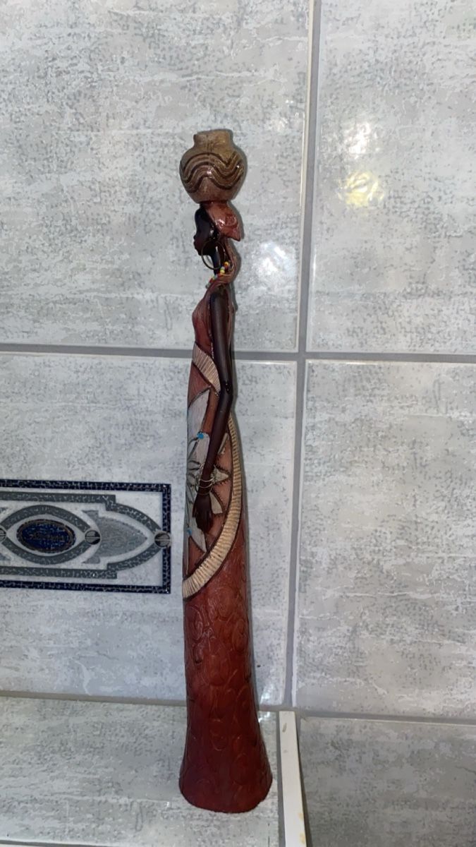 Figuren: Afrikanische Deko Statue, 37 cm hoch – Gebraucht aus Wettingen von vpr_9gz6 1