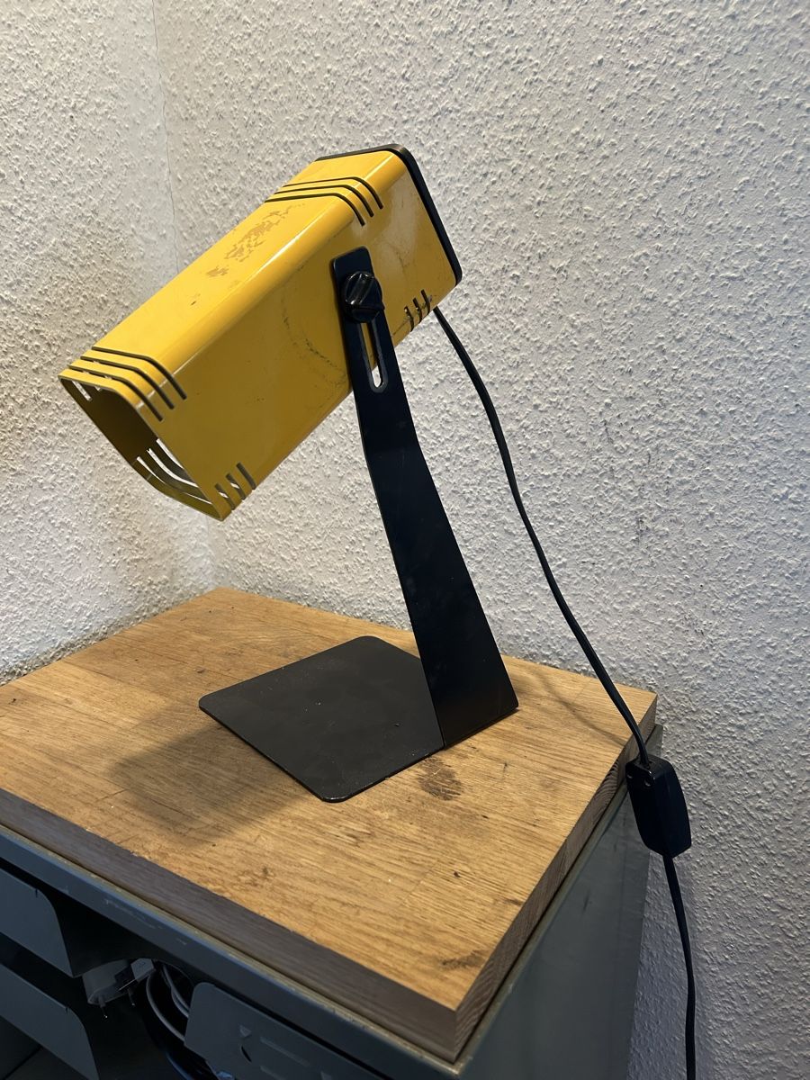 Lampade: ALTE TISCHLAMPE LAMPE – Usato da Bottmingen venduto da Surubi