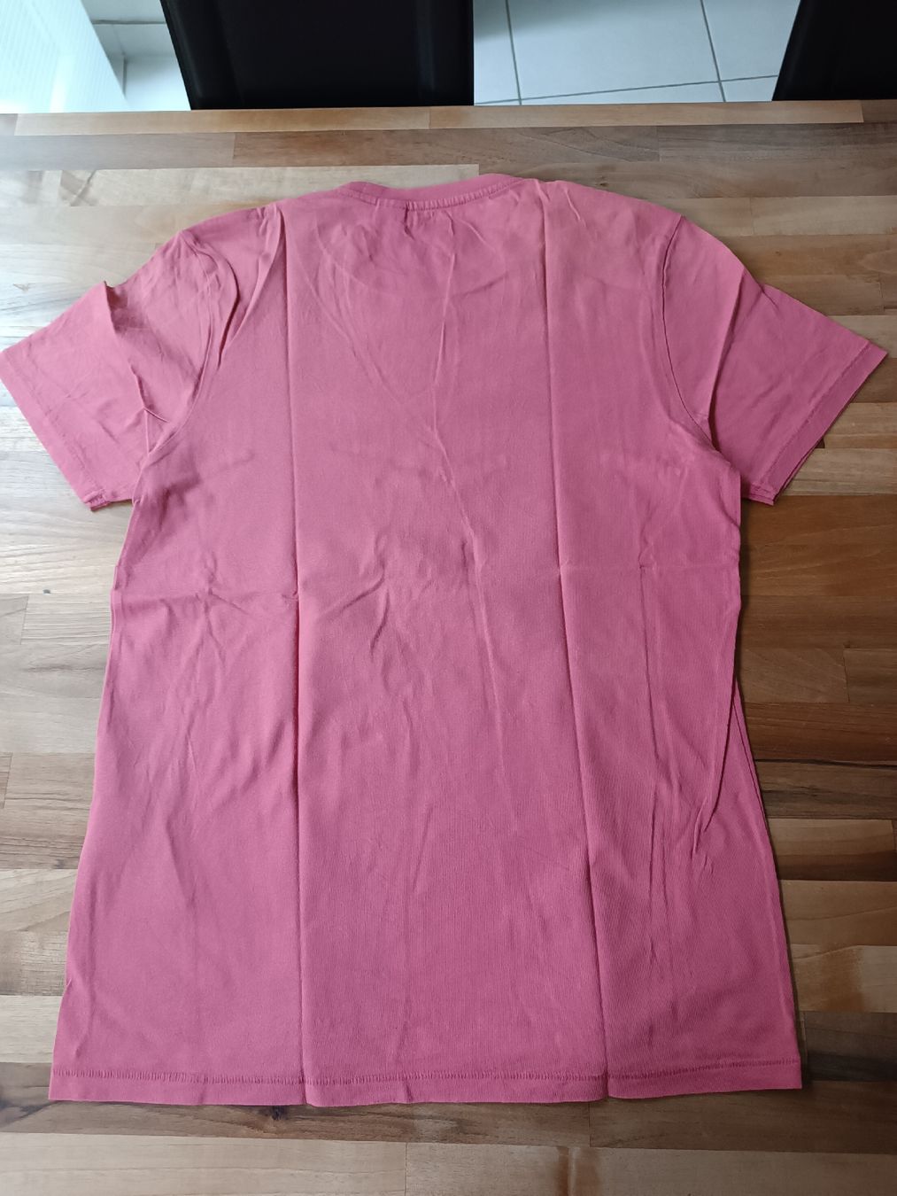 Levi's T-shirt: T-Shirt Levis Herren – Usato da Basel venduto da kau_d97h 3