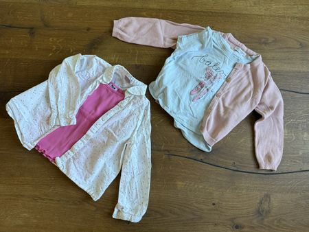 Mädchen Kleiderpaket Gr. 104 – 6 Teile in Rosa & Weiss