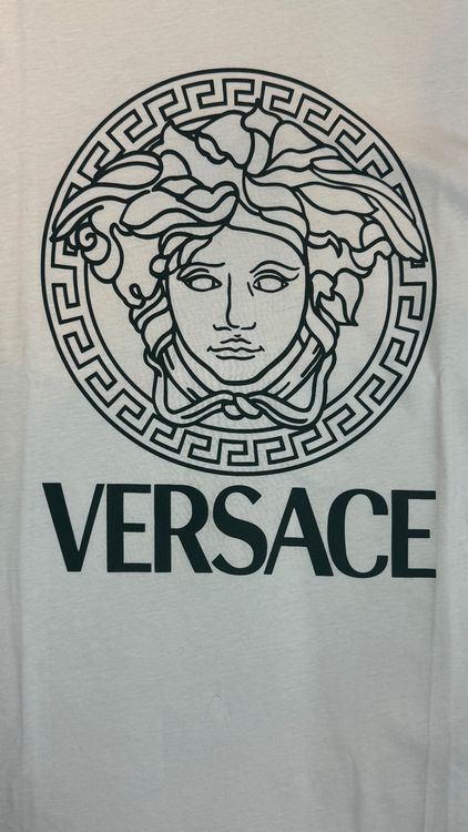 Versace T-shirt: Versace White Medusa Print T-Shir – Usato da Lachen SZ venduto da HelvetiaLuxury 3