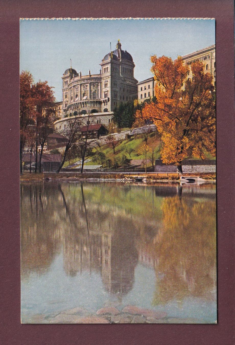 Cartoline postali: BERN - Bundespalast – Usato da Pully venduto da nicecards