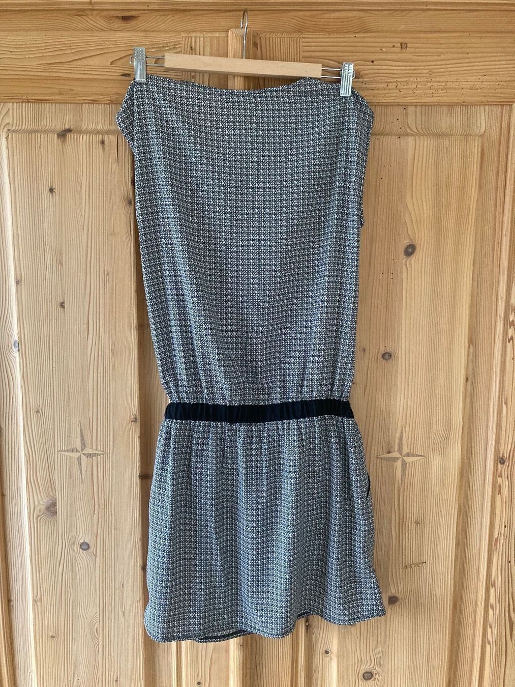 Kleider: Kleid – Gebraucht aus Leuk-Stadt von nadlerhu 2