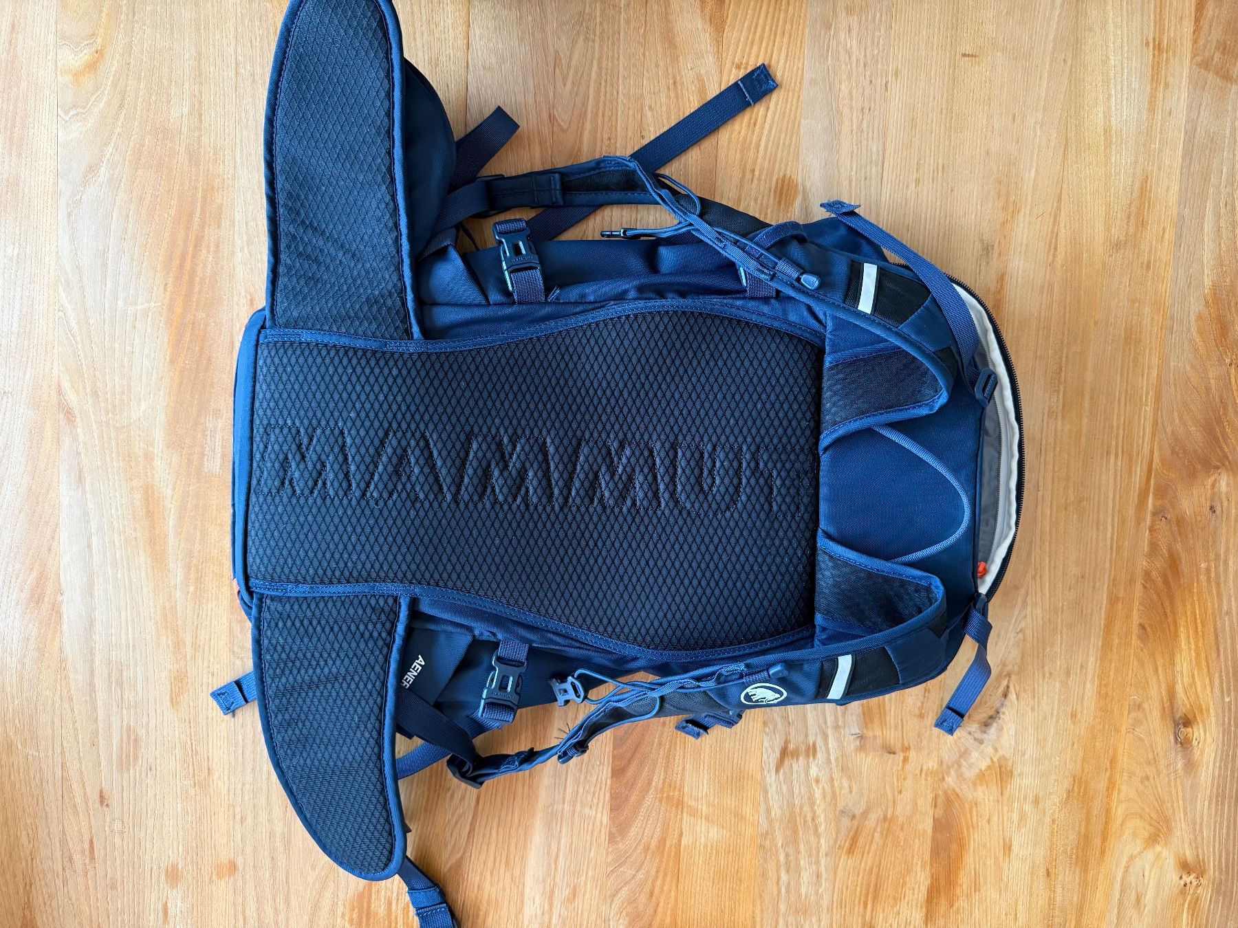 Osprey Rucksäcke: Rucksack Osprey Sirrus 26 – Gebraucht aus Thierachern von car_6s6d 4