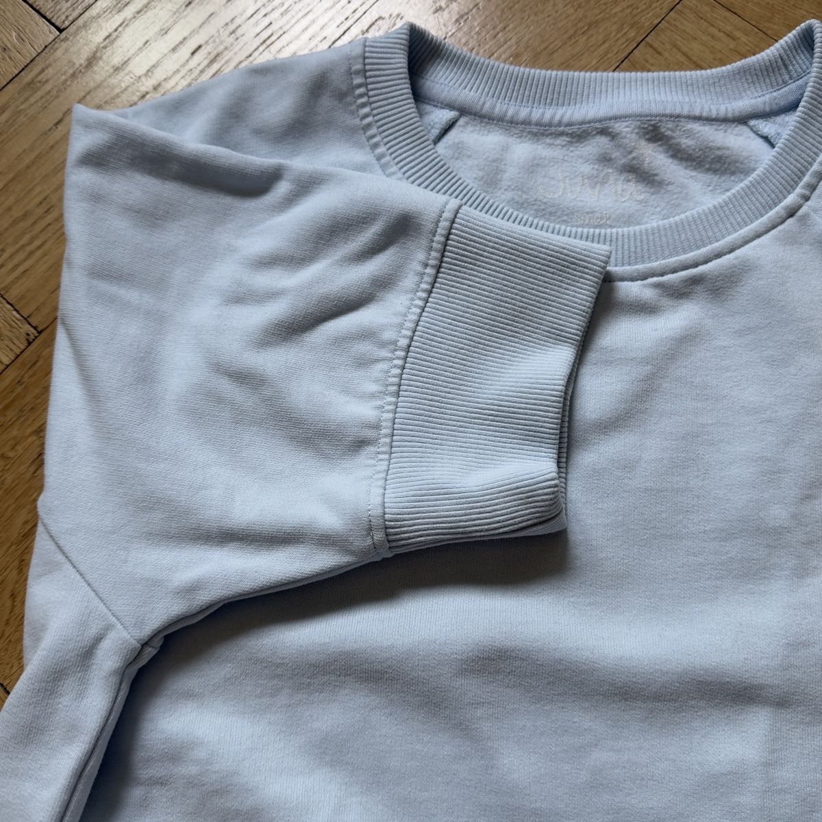 T-Shirts: JUVIA Sweat-Shirt kurzarm – Gebraucht aus Bern von MarieBrocante 3