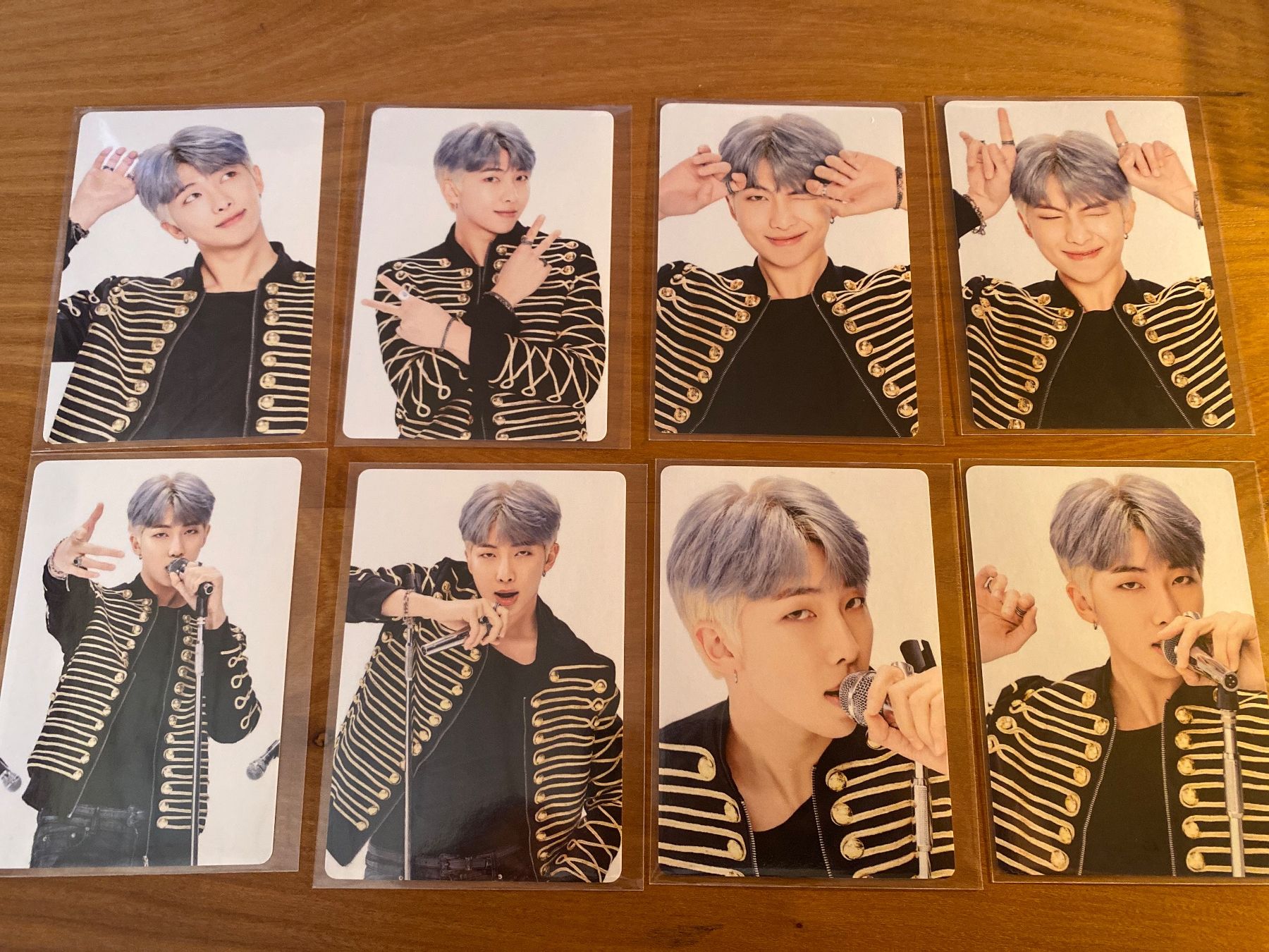 Carte collezionabili: BTS World Tour Love Yourself RM 8/8 – Nuovo (secondo la descrizione) da Pieterlen venduto da Mondbuchzauber_rkive