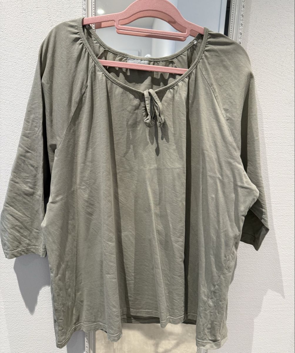 T-shirt: Shirt Grösse 52          3/4 Armlänge – Nuovo (secondo la descrizione) da Pfeffikon LU venduto da pepino17