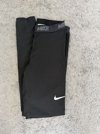 Nike Damen Tights Pro schwarz Groesse M guter Zustand