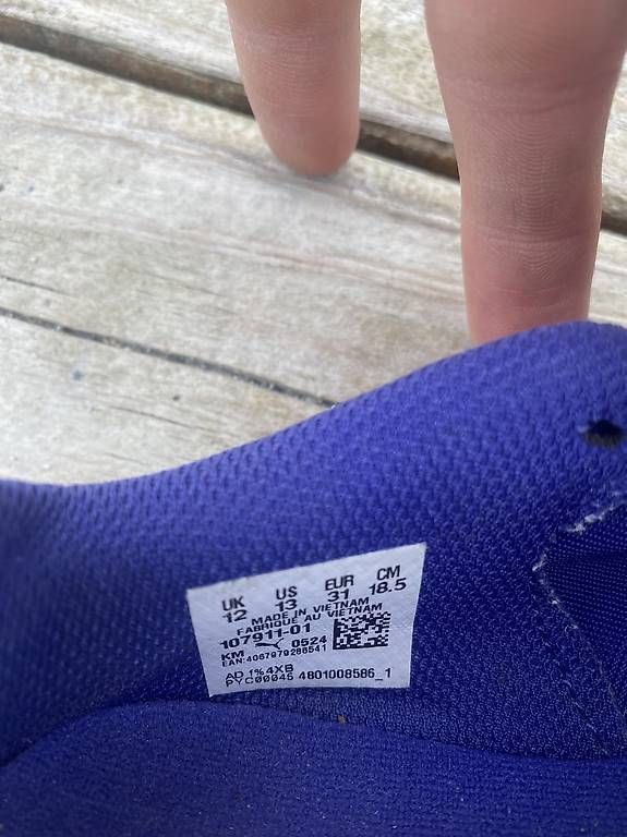 Scarpe per ragazzi: Fussballschuhe Kinder 33 – Usato da Rütihof venduto da Ta-289 1