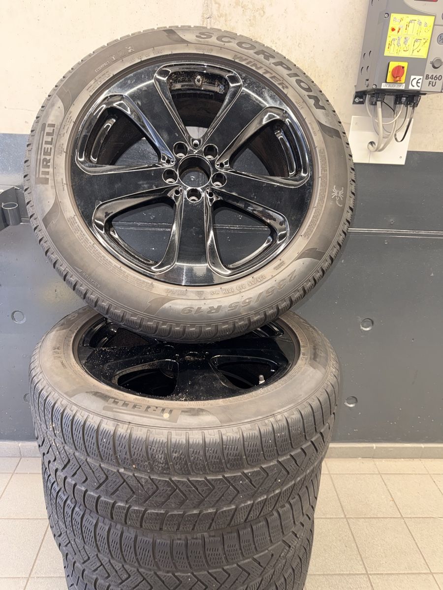 Pneumatici & Ruote complete: Mercedes GLC Winterkompletträder – Usato da Diegten venduto da Lugia46 1