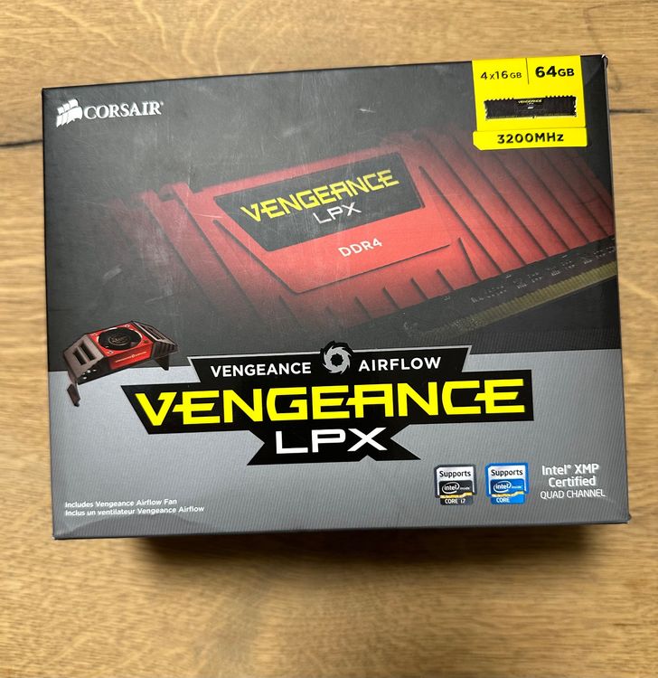 4 barettes mémoire Corsair CMX512-3200XLPT