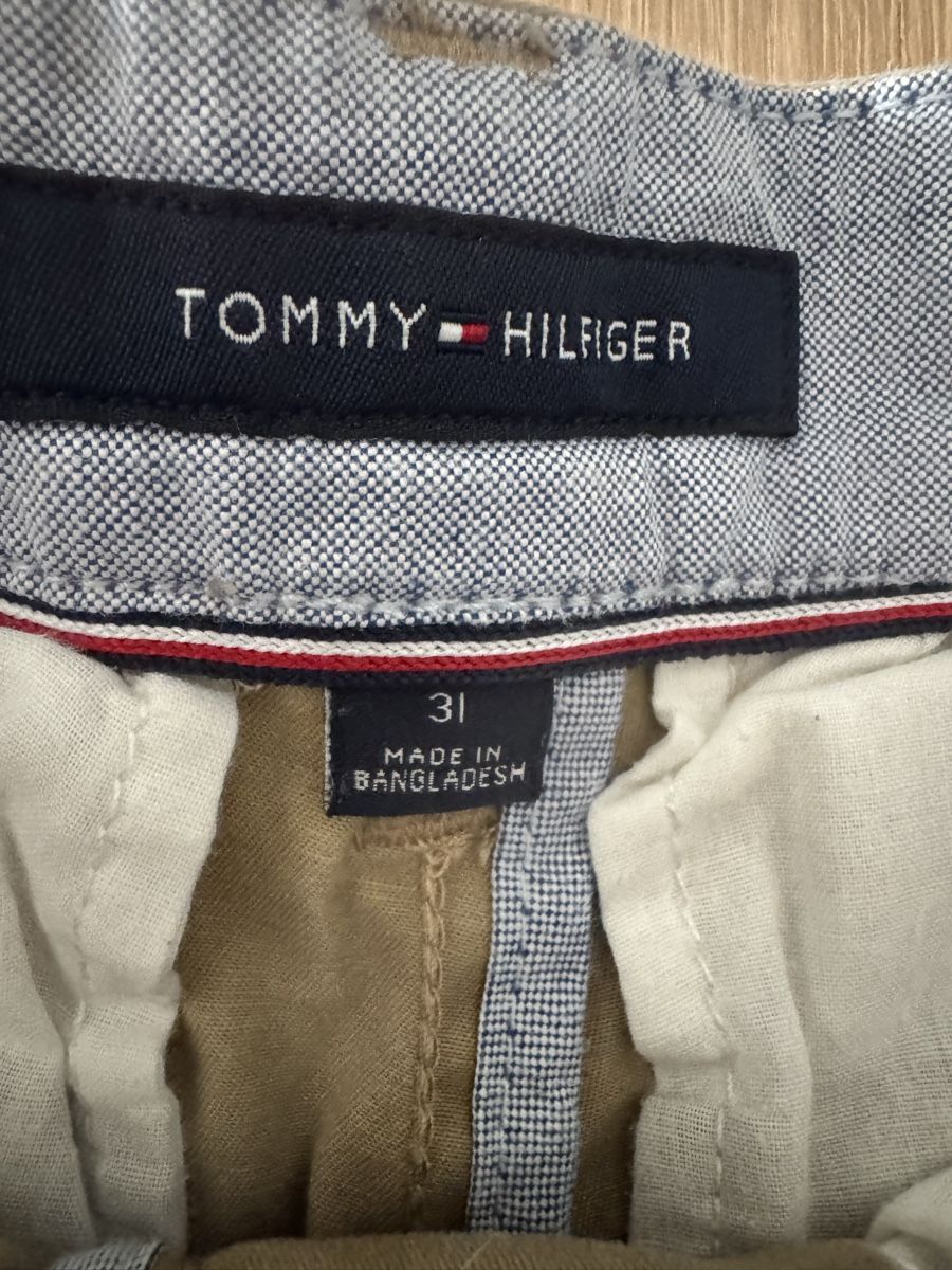 Tommy Hilfiger Pantaloni: Tommy Hilfiger Bermuda – Usato da Küsnacht ZH venduto da ali_k9b5 1