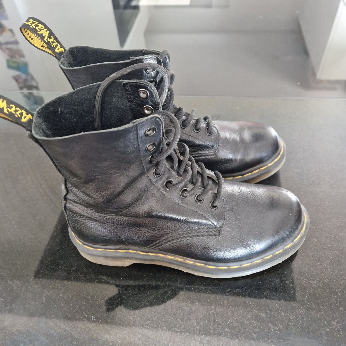 Dr. Martens Scarpe da donna: Dr.Martens Pascal 1460, schwarz, 37 – Usato da Gränichen venduto da sunchi07 1