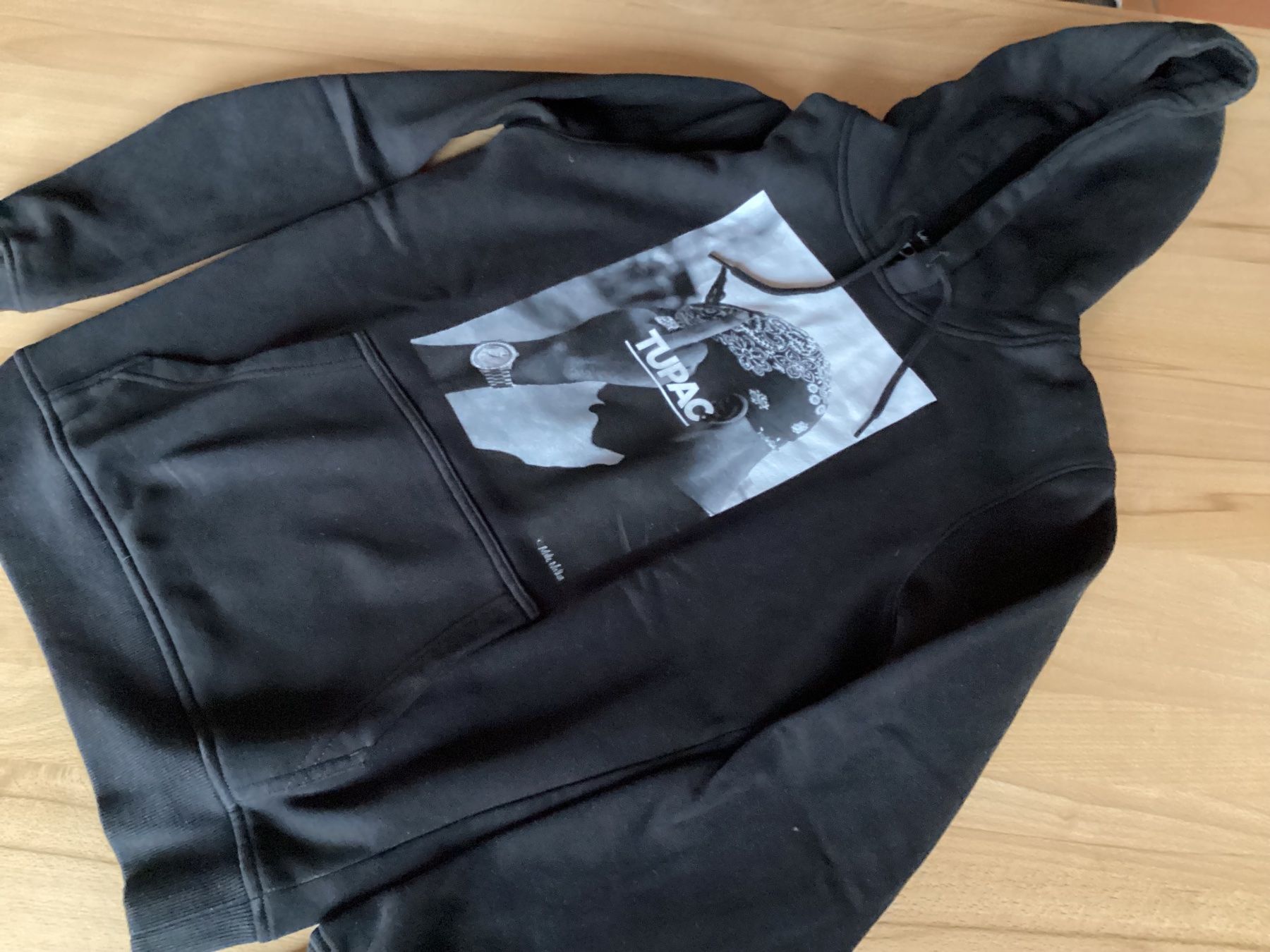 Maglioni & Felpe: Hoody 2Pac, Gr. S, Mr. Tee, Snipes – Usato da Schinznach Dorf venduto da Balz1968