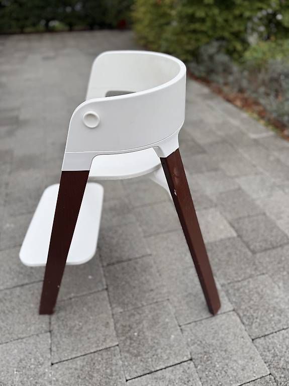 Chaises hautes: Hochstuhl Stokke 2x – D'occasion à Gümligen par tra_k2vk 1
