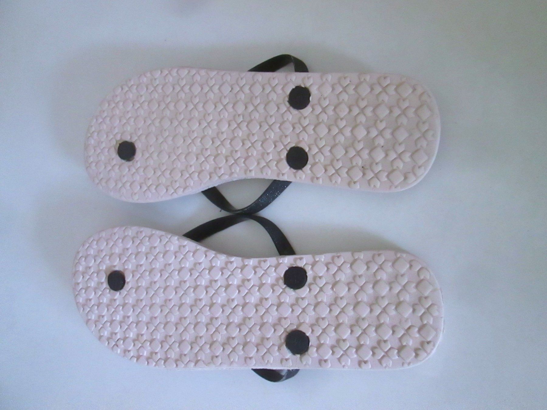 Scarpe da donna: Nuna Lie Flip-Flops, Nummer 37/38 – Usato da Sementina venduto da babucia 1