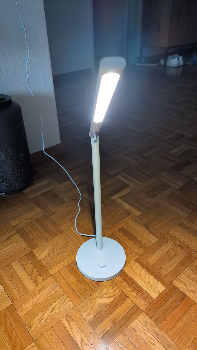 Lampen: Mini Smart LED Desk Lamp IS – Neu (gemäss Beschreibung) aus Zürich von Quentmeier 1