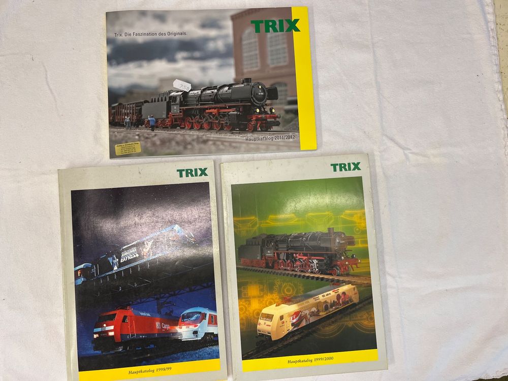 TRIX Kataloge Konvolut, 3 Stk., 2011/2012, 1998/1999, 2000 (Gebraucht ...