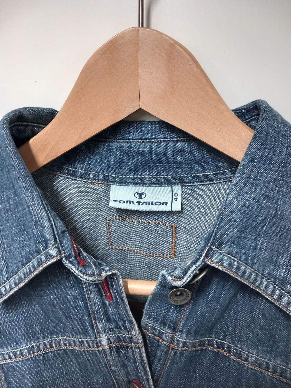 Tom Tailor Giacche: Tom Tailor dünne Jeansjacke Gr.40 – Usato da Gwatt (Thun) venduto da umwelt-brocki 2