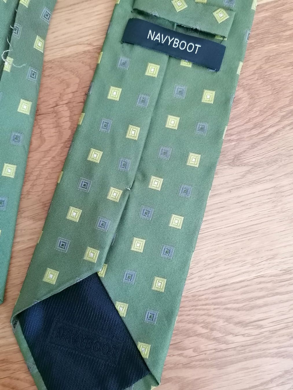 Navyboot Cravatte: Navyboot Krawatte 100% Seide - Nr.264 – Difettoso da Basel venduto da vintagecollector 2