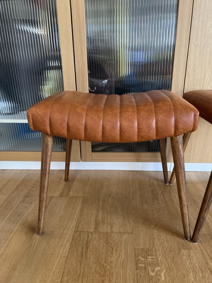 Sgabelli: 2 Hocker im Retro Design, Echtleder – Nuovo (secondo la descrizione) da Basel venduto da kiko9 2
