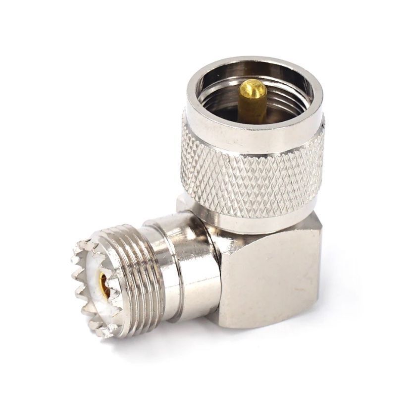 Technique de radiocom: CB-/HAM UHF SO239/PL 259, 90 Grad Winkel – Neuf avec emballage d'origine à St. Gallen par Radiomania-Schweiz
