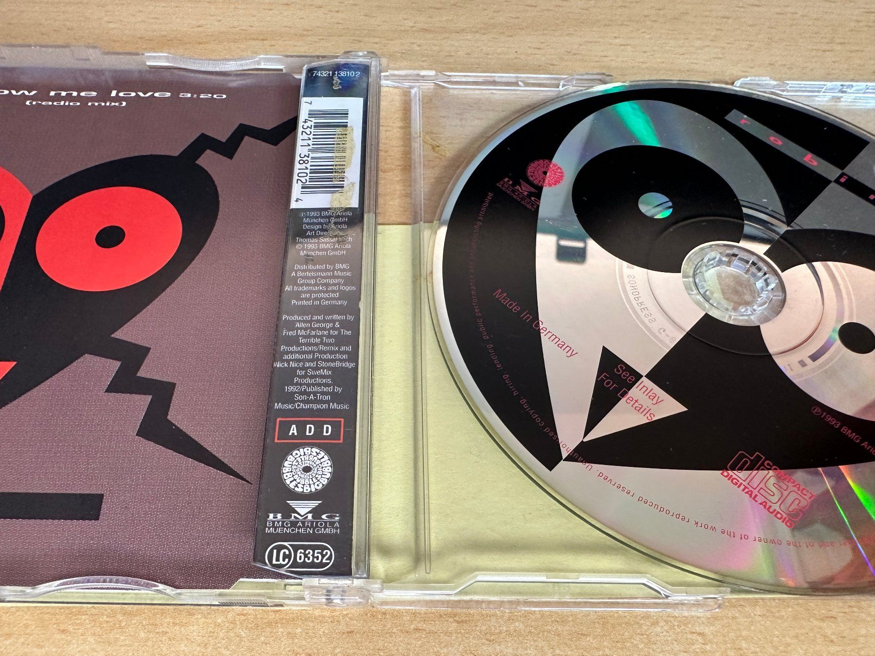 CD: Robin S – Show Me Love - Single CD – Usato da Rikon im Tösstal venduto da Alpenmutz 1