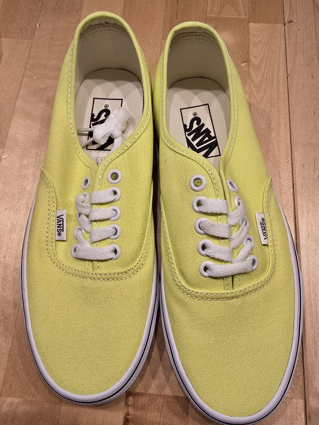 Vans Damenschuhe: Vans hellgelb, Grösse 38.5, unbenutzt – Gebraucht aus Regensdorf von isatoby9591