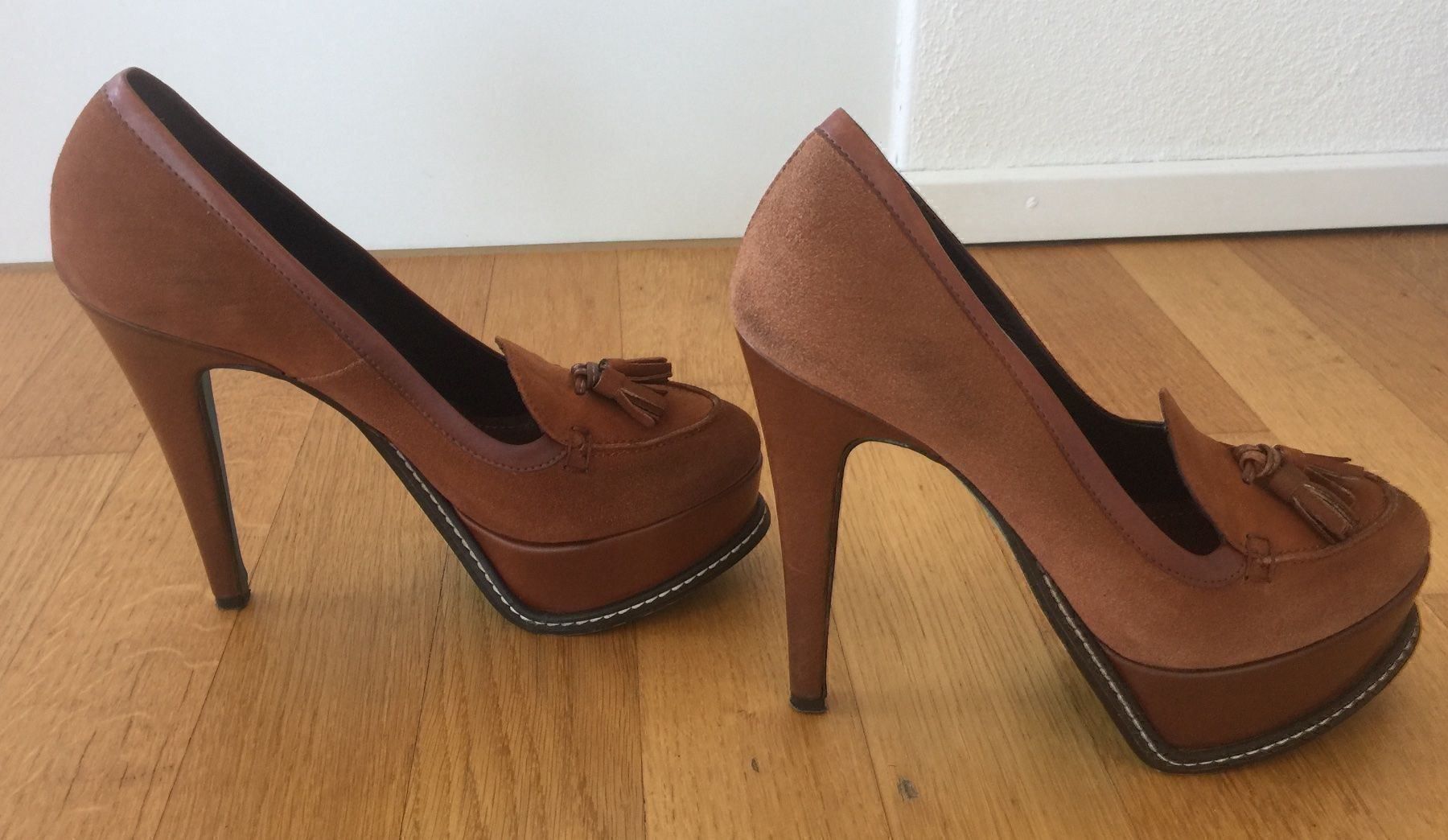 Scarpe da donna: Damen Schuhe Wildleder Gr. 37 – Usato da Lachen venduto da mar_ox 2