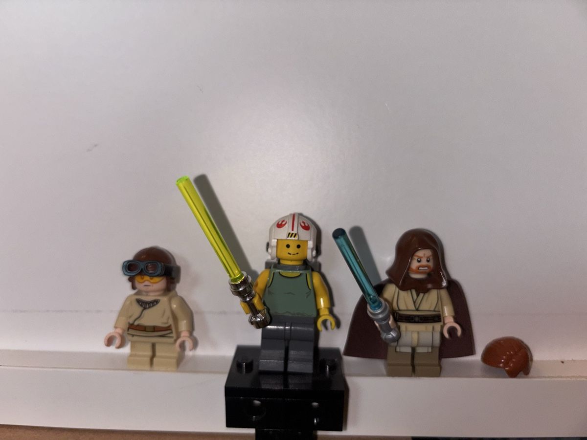 Lego Kit di costruzioni: Lego star wars minifigures jedi – Usato da Pampigny venduto da pq1_7r9w 3