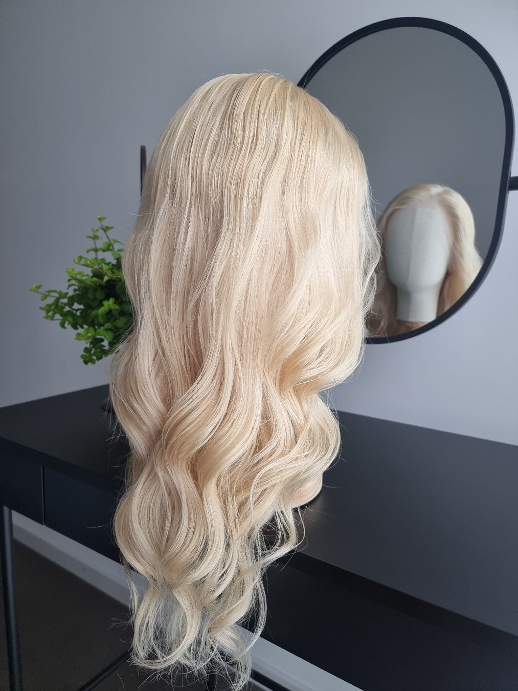 Parrucche: Wunderschöne Echthaarperücke. Blond – Nuovo e nell'imballaggio originale da Zürich venduto da pla_tm9w 3