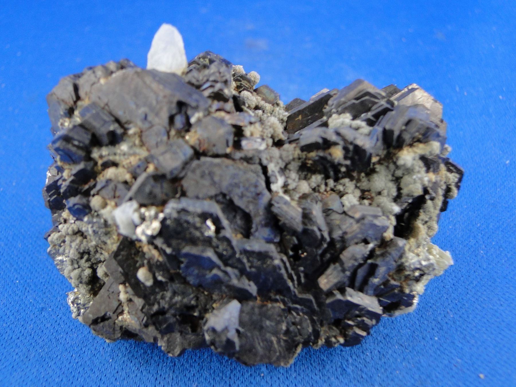 Minerali & Pietre curative: Pyrrhotit mit Quarz – Usato da Schinznach Bad venduto da Demerald 2