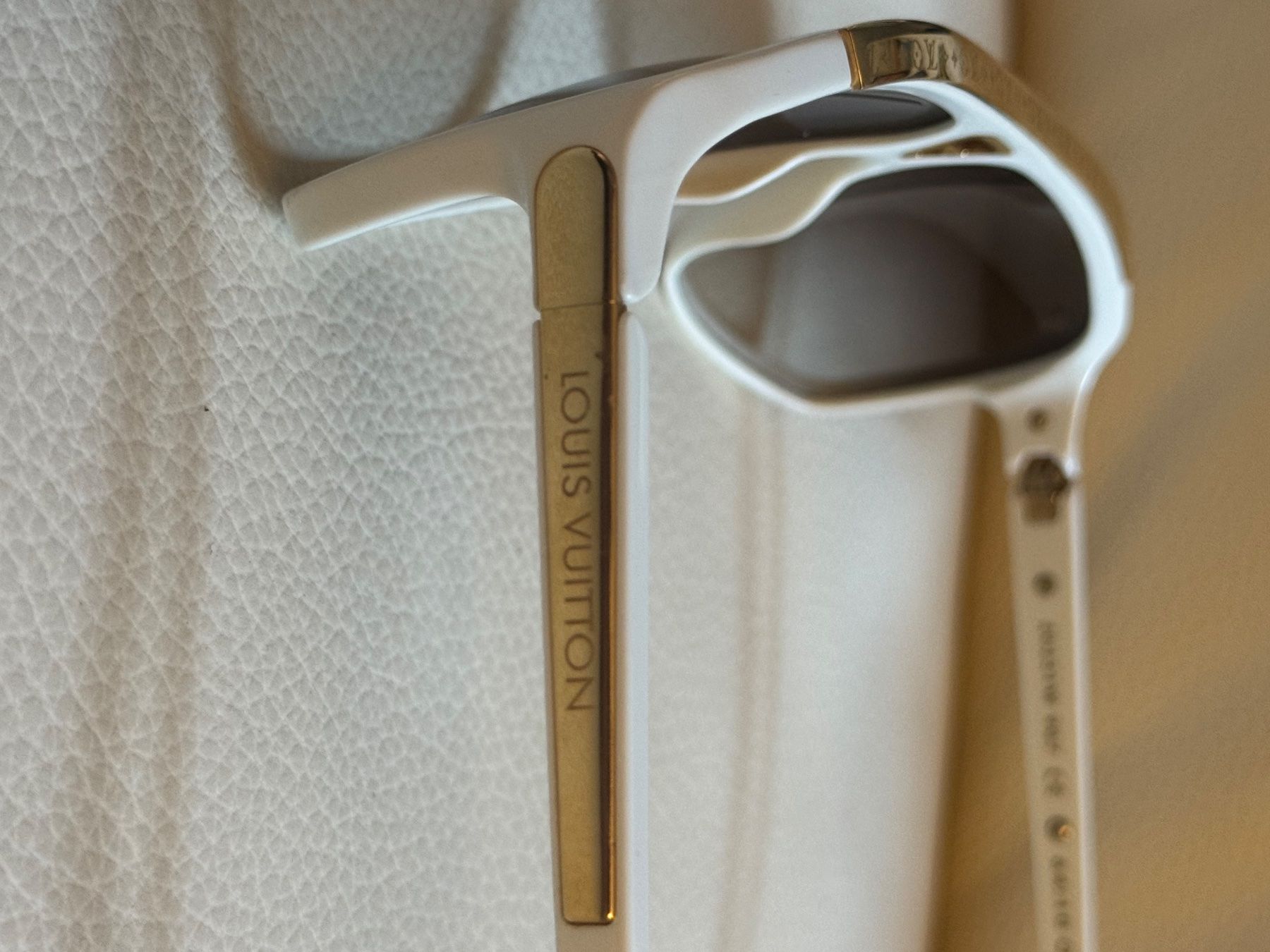 Louis Vuitton Brillen & Gläser: Lunettes de soleil Louis Vuitton Millionnaire – Gebraucht aus La Brévine von ycy_m22k 7