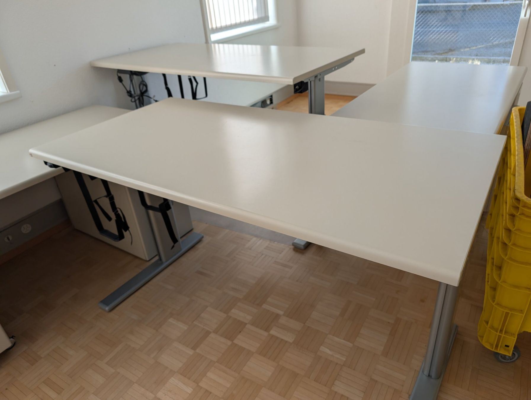 Scrivanie: Sitz-Steh-Bürotisch – Usato da Wil SG venduto da Yves_marion 1