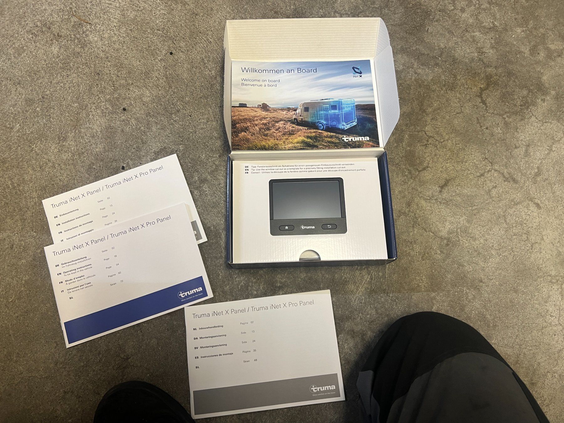 Truma Attrezzatura per studi di registrazione: Truma iNet X Panel Bediensystem neu in OVP – Nuovo e nell'imballaggio originale da Neuenhof venduto da SG030698 1