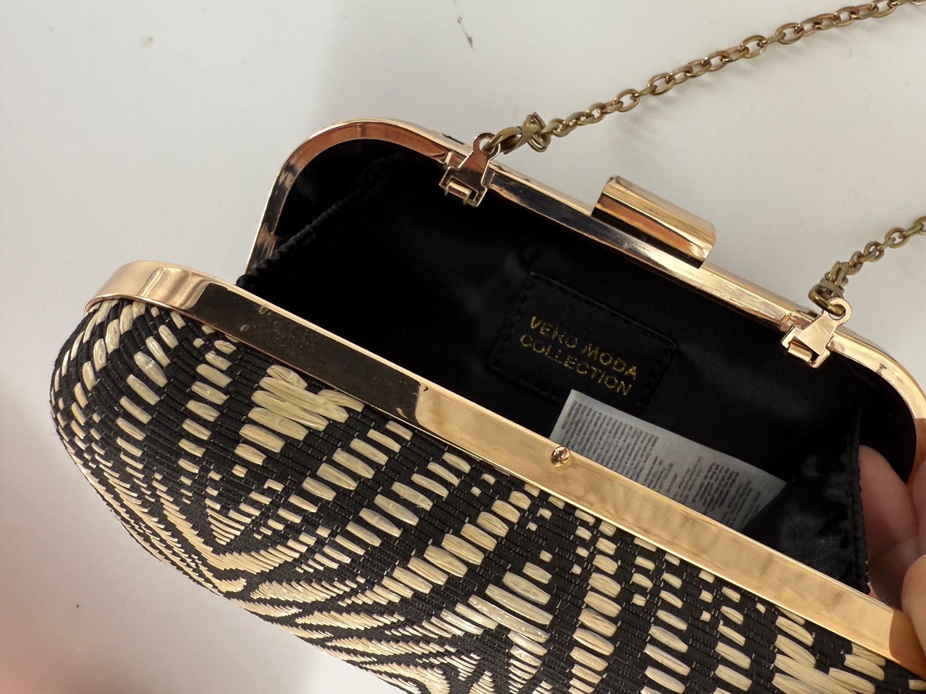 Borse da donna: Vero Moda Clutch schwarz/beige – Usato da Auenstein venduto da moin. 1