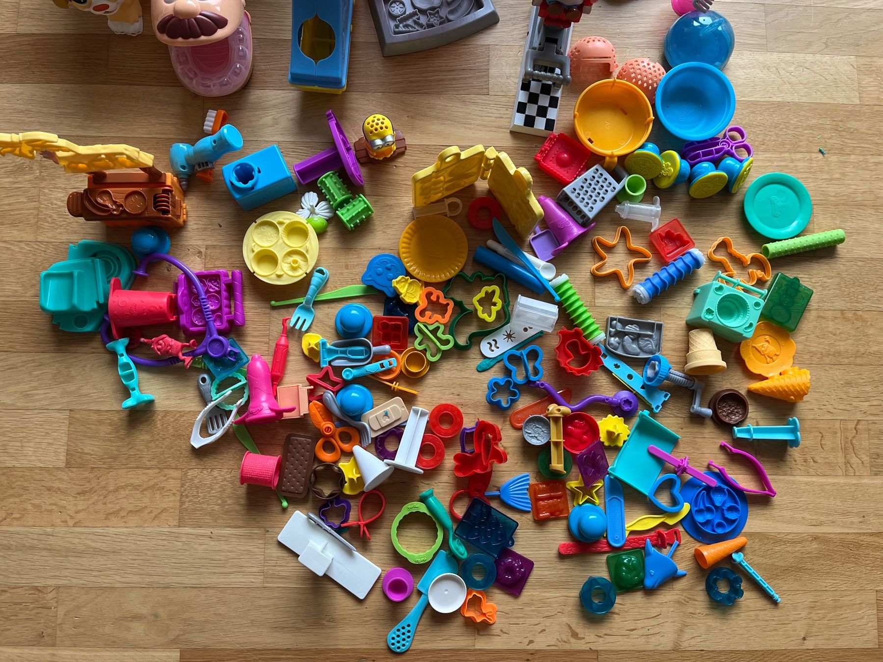 Play-Doh Spielzeuge: Play-Doh Spielset, riesige Sammlung!! – Gebraucht aus Baden von eklym 8