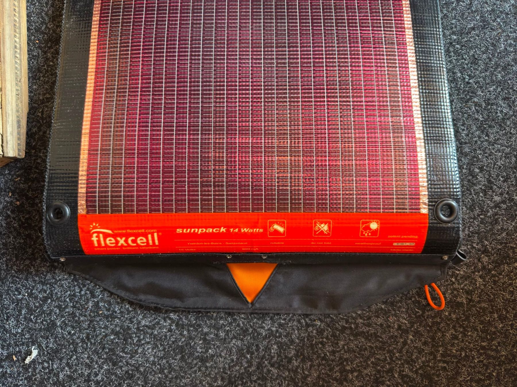 Panneaux solaires: Flexcell Sunpack 14W Solarpanel – D'occasion à Luzern par Elgordo7 2